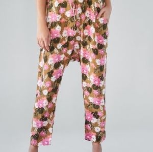 New acacia silk cambodia lei day harem pant P / XS